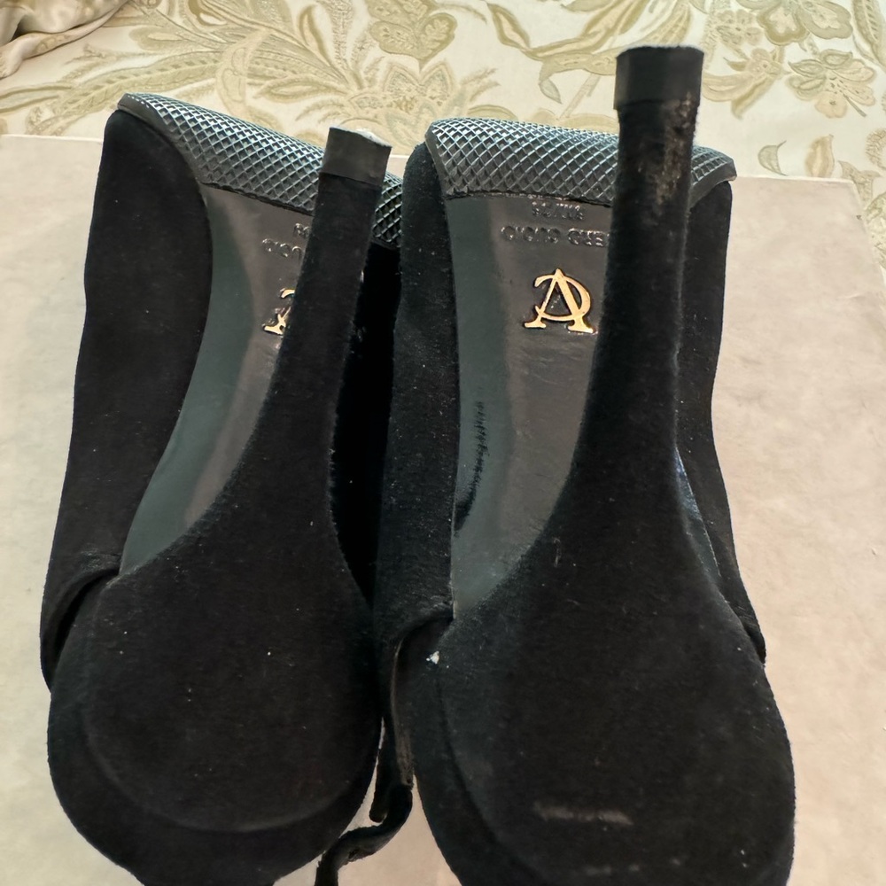 Vince Camuto open back booties - Picture 12 of 12